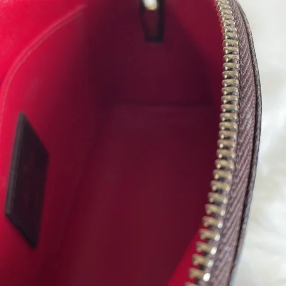 Authentic Louis Vuitton Damier Ebene Cosmetic Pouch - Picture 13 of 16